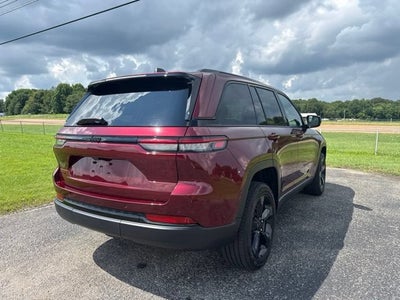 2024 Jeep Grand Cherokee Altitude