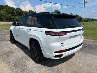 2025 Jeep Grand Cherokee Summit