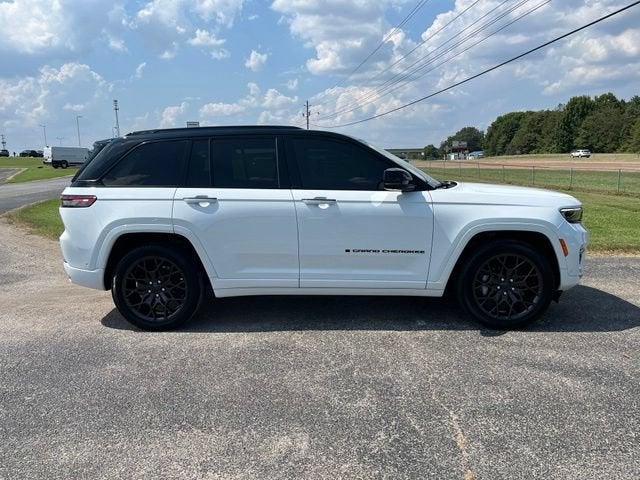 2025 Jeep Grand Cherokee Summit