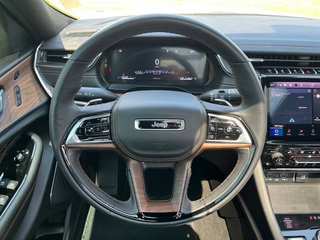 2025 Jeep Grand Cherokee Summit