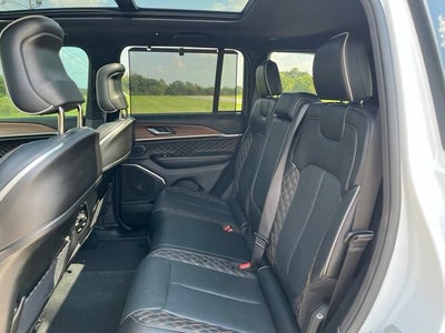 2025 Jeep Grand Cherokee Summit