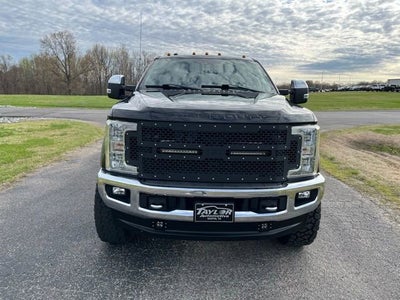 2017 Ford Super Duty F-250 SRW Lariat