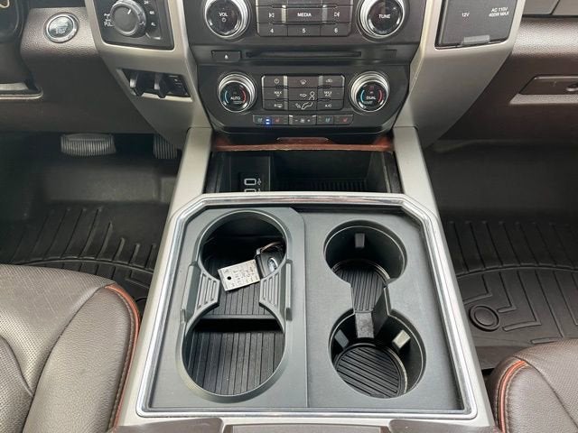 2017 Ford Super Duty F-250 SRW Lariat