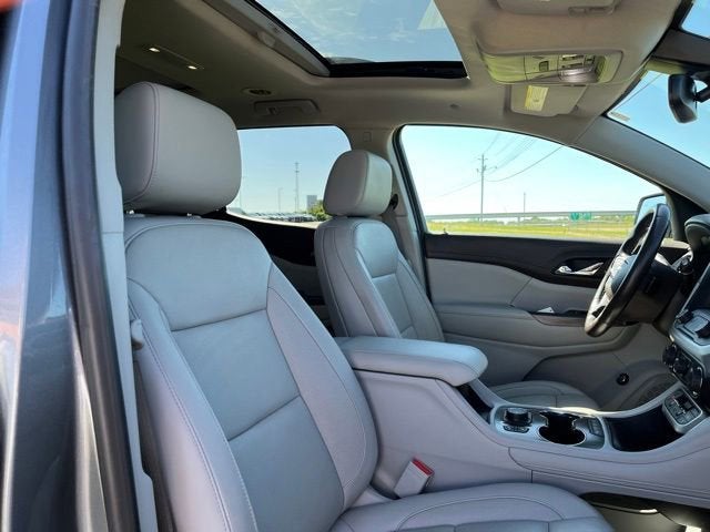 2020 GMC Acadia SLT