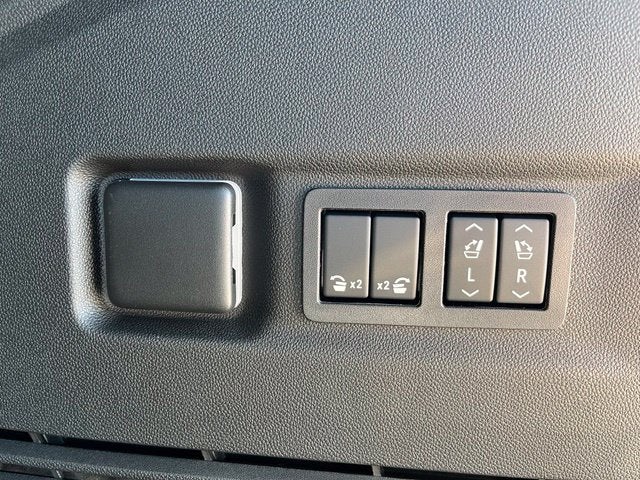 2027 GMC Yukon XL Denali