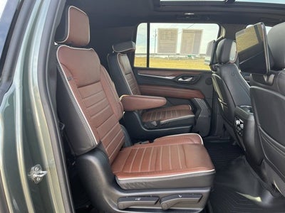 2023 GMC Yukon XL Denali Ultimate