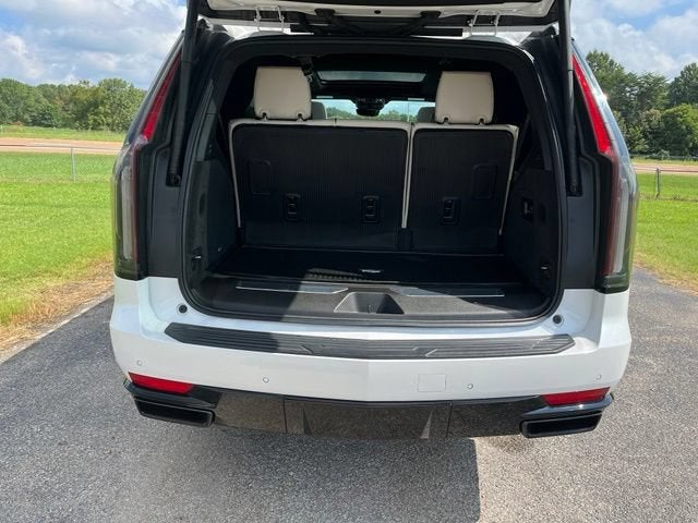 2021 Cadillac Escalade Sport - Photo 14