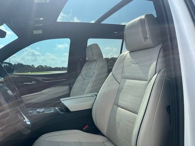 2021 Cadillac Escalade Sport - Photo 4