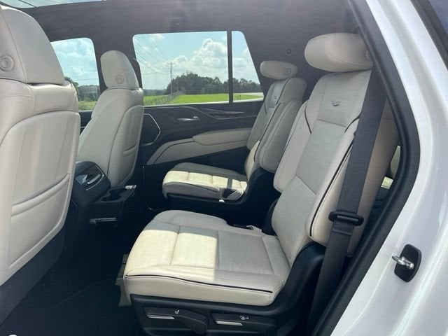 2021 Cadillac Escalade Sport - Photo 5