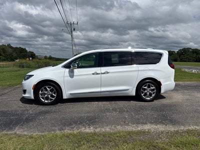 2017 Chrysler Pacifica Limited