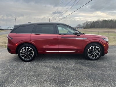 2024 Lincoln Nautilus Reserve