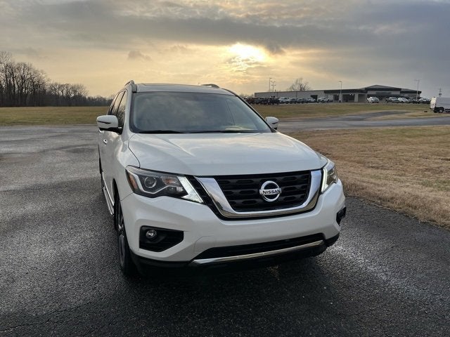 2019 Nissan Pathfinder Platinum