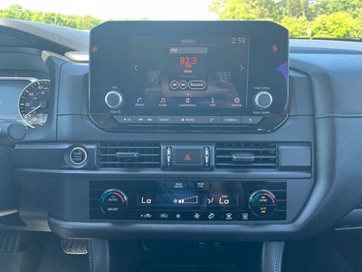 2024 Nissan Pathfinder S