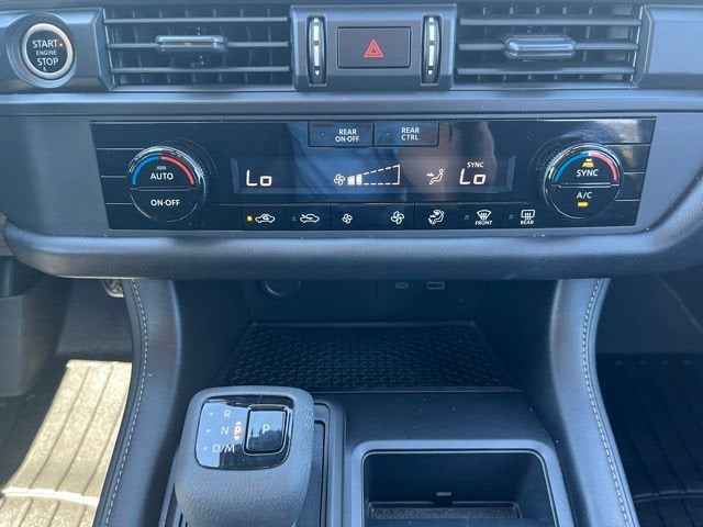 2024 Nissan Pathfinder S