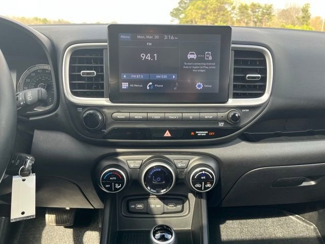 2022 Hyundai Venue SEL