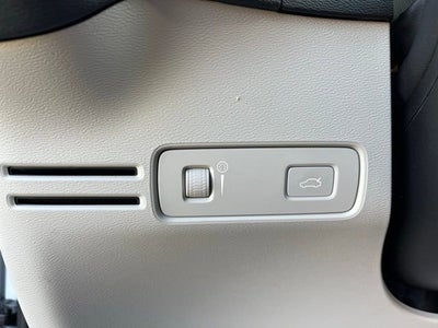 2020 Volvo XC40 Momentum