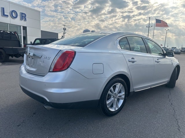 2011 Lincoln MKS Base