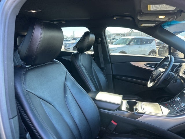 2020 Lincoln Nautilus Standard