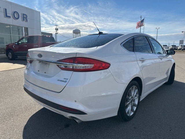 2017 Ford Fusion Hybrid SE