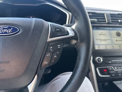 2017 Ford Fusion Hybrid SE