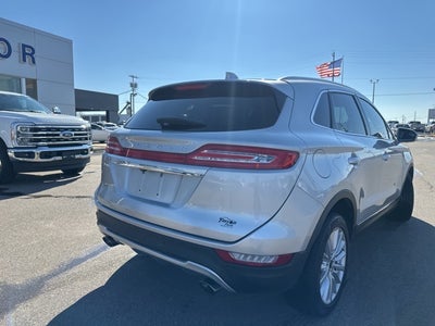 2019 Lincoln MKC Standard