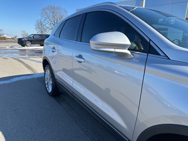 2019 Lincoln MKC Standard